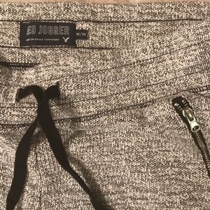 🔥🔥American Eagle Women’s Joggers🔥🔥